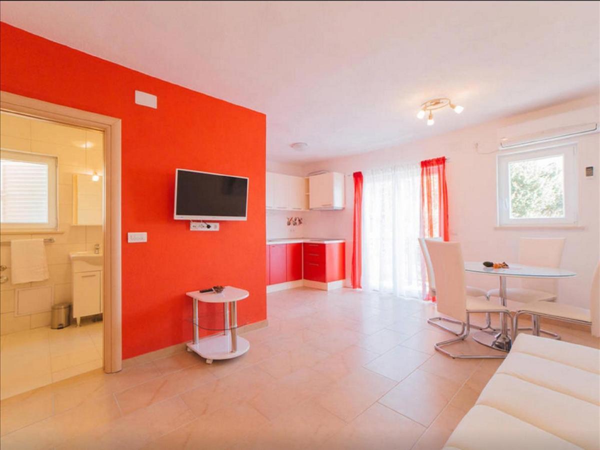 House Karlo Apartments Omiš Esterno foto
