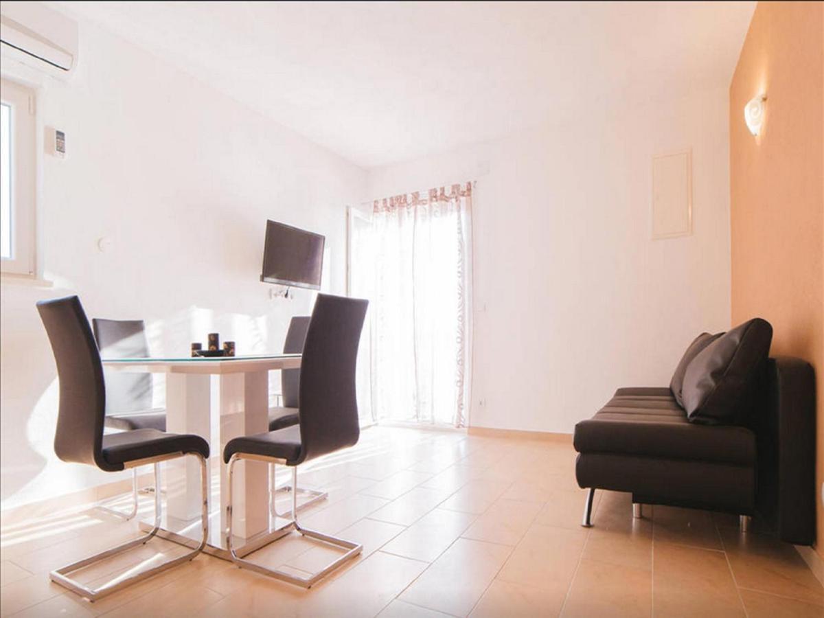 House Karlo Apartments Omiš Esterno foto