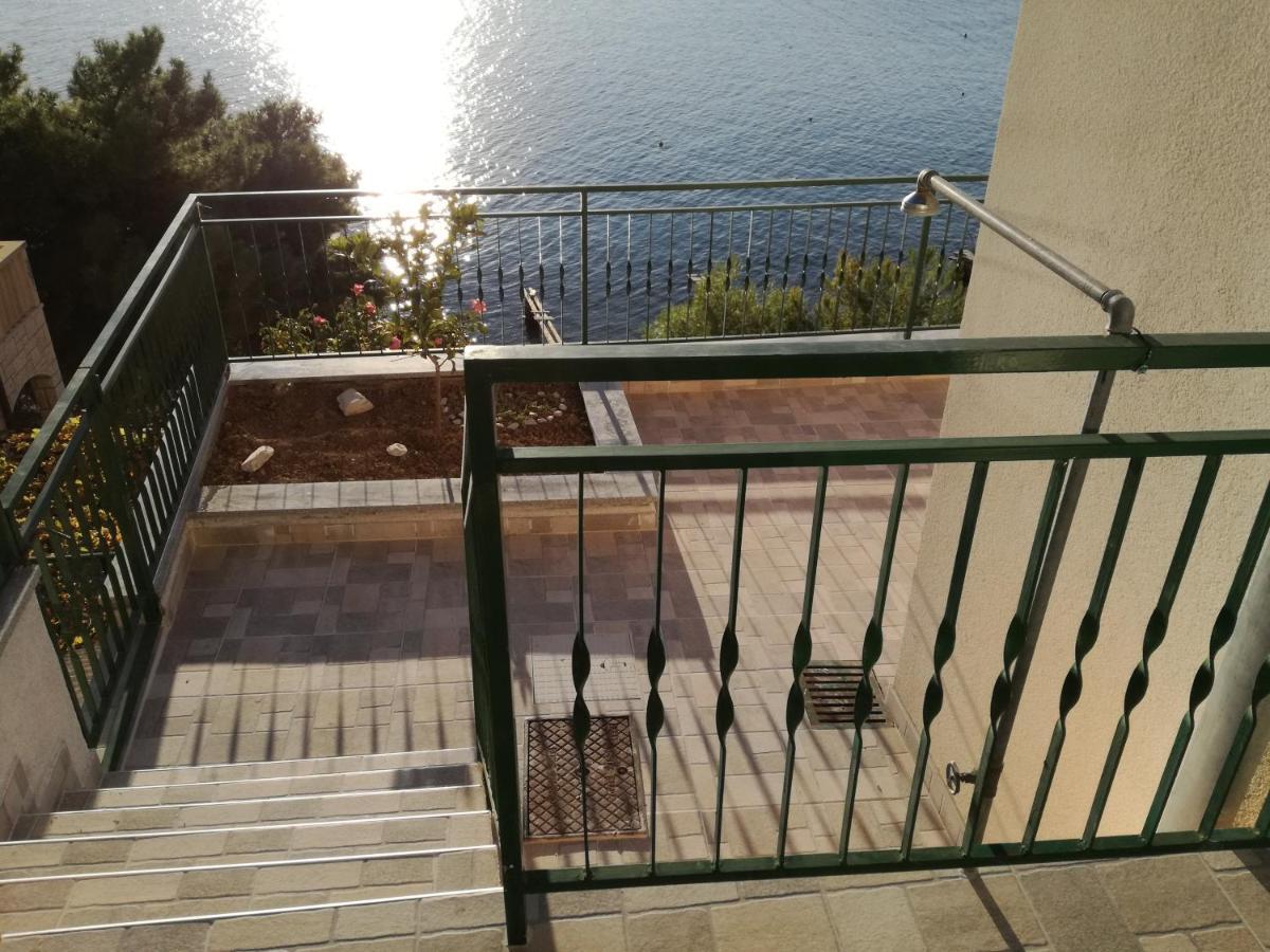 House Karlo Apartments Omiš Esterno foto